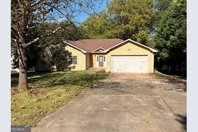 380 Capri Point, Lavonia, GA 30553 - Photo 1