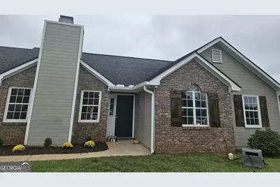 1613 Sweetwater Drive, Warner Robins, GA 31088 - Photo 1