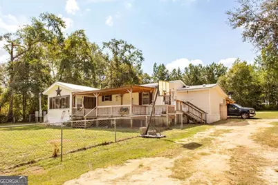 4535 Oakview Circle, Waycross, GA 31503 - Photo 1