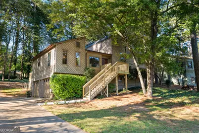 163 Castleair Court, Kennesaw, GA 30144 - Photo 1