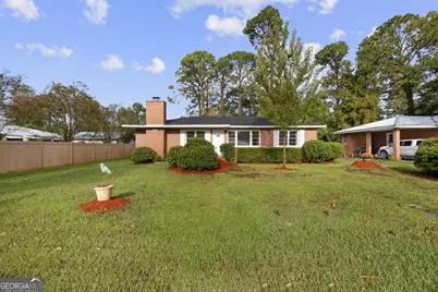 3215 Wesley Avenue, Brunswick, GA 31520 - Photo 1