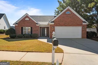 9 Bluegrass Pass, Newnan, GA 30263 - Photo 1