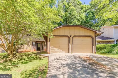 1074 Cherokee Heights, Stone Mountain, GA 30083 - Photo 1