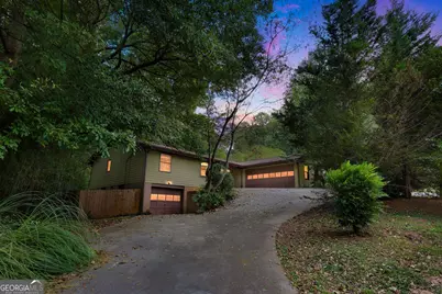 553 Aberdeen Drive, Stone Mountain, GA 30083 - Photo 1