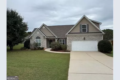 110 Churchill Drive, Lagrange, GA 30241 - Photo 1