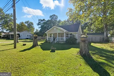 318 N Dogwood Street, Villa Rica, GA 30180 - Photo 1