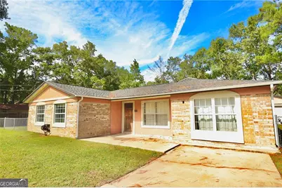246 W Peach Avenue, Kingsland, GA 31548 - Photo 1