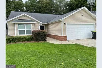 211 Edgarton Way, Bonaire, GA 31005 - Photo 1