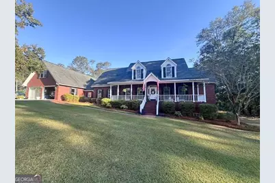 328 W Lincoln Avenue, Lyons, GA 30436 - Photo 1