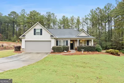 703 Grove Pointe Circle, Locust Grove, GA 30248 - Photo 1