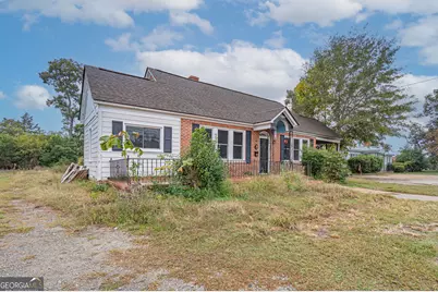 400 N Main Street, Swainsboro, GA 30401 - Photo 1