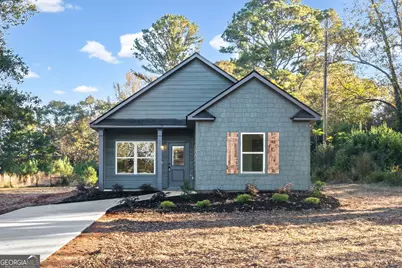 1018 E McIntosh Road, Griffin, GA 30223 - Photo 1