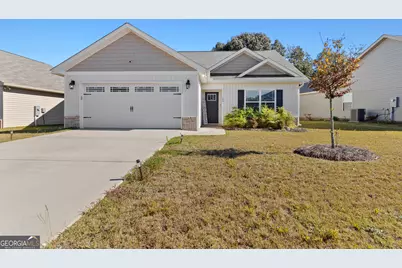 199 Red Tail Circle, Byron, GA 31008 - Photo 1