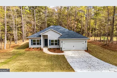 112 Holly Lane, Woodbury, GA 30293 - Photo 1