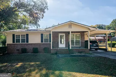 1538 Spring Valley Circle, Griffin, GA 30223 - Photo 1