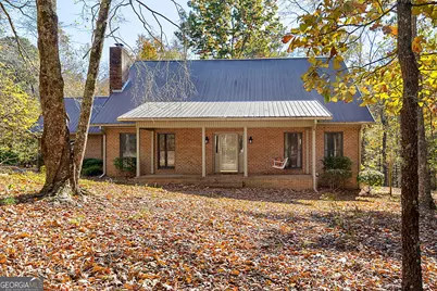 121 Oak Circle, Pine Mountain, GA 31822 - Photo 1
