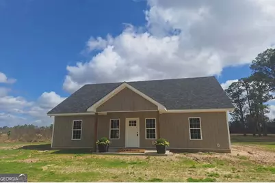 155 Peach Lane, Baxley, GA 31513 - Photo 1