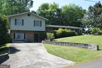 201 Clairmont Drive, Warner Robins, GA 31088 - Photo 1