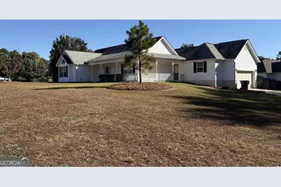 39 English Court, Byron, GA 31008 - Photo 1