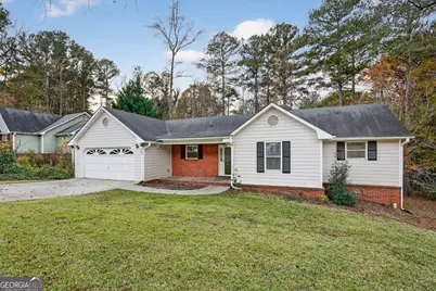 225 Hillandale Drive, Stockbridge, GA 30281 - Photo 1