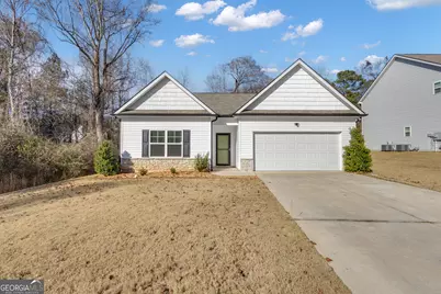 582 Griffin Street, Grantville, GA 30220 - Photo 1