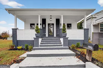 227 Glass Street, Savannah, GA 31415 - Photo 1