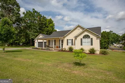 1157 Tanner Circle, Blackshear, GA 31516 - Photo 1