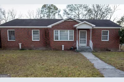 712 Rosedale Avenue, Claxton, GA 30417 - Photo 1