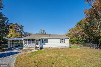 7245 N McDaniel Street, Lithonia, GA 30058 - Photo 1