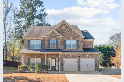 424 Live Oak Pass, Loganville, GA 30052 - Photo 1