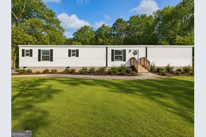 136 Pine Street, Danielsville, GA 30633 - Photo 1