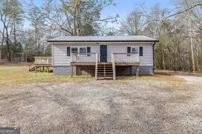 75 Lake Street, Jefferson, GA 30549 - Photo 1