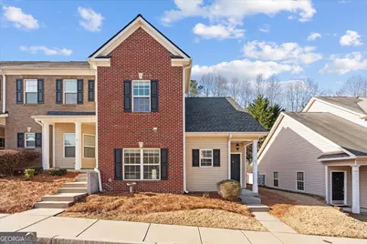 141 Mill Pond Crossing #UNIT L7, Carrollton, GA 30116 - Photo 1