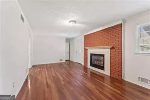 6140 Michelle Ln, Douglasville, GA 30135 - Photo 6