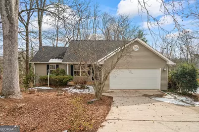 210 Blue Ridge Avenue, Demorest, GA 30535 - Photo 1