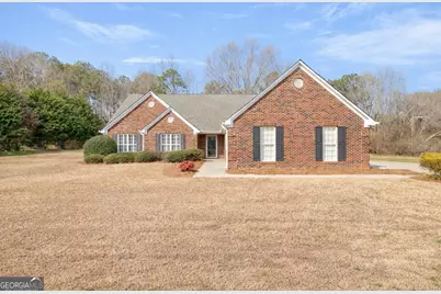 1071 Vanessa Avenue, Bogart, GA 30622 - Photo 1