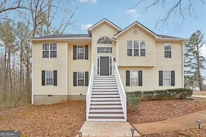 83 Huntington Court, Newnan, GA 30265 - Photo 1