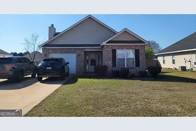 126 Millbrook Drive, Warner Robins, GA 31088 - Photo 1
