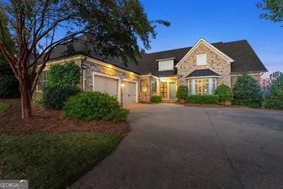 2718 High Vista Point, Gainesville, GA 30501 - Photo 1