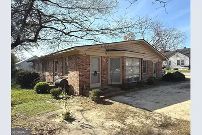 315 West Church Street, Swainsboro, GA 30401 - Photo 1