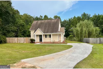 345 Longwood Drive, Statesboro, GA 30461 - Photo 1
