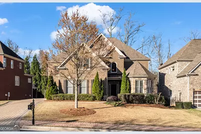 7855 NE Royal Melbourne Way NE, Duluth, GA 30097 - Photo 1