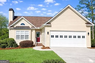 127 Westchester Circle, Dublin, GA 31021 - Photo 1