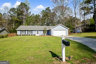 202 Kentwood Drive, Peachtree City, GA 30269 - Photo 1
