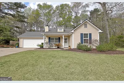 86 Spring Circle, Senoia, GA 30276 - Photo 1