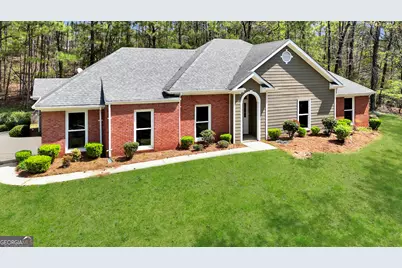 16 River Point Drive, Lagrange, GA 30240 - Photo 1