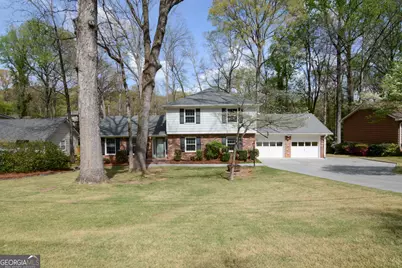 618 Dorsey Circle SW, Lilburn, GA 30047 - Photo 1