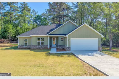 711 Flanders Court, Dublin, GA 31021 - Photo 1