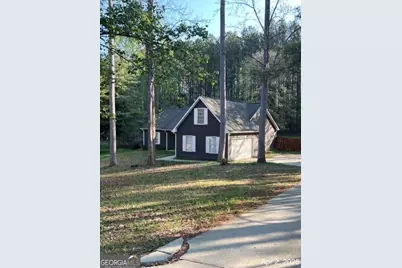 5051 Cliff Top Drive, Loganville, GA 30052 - Photo 1