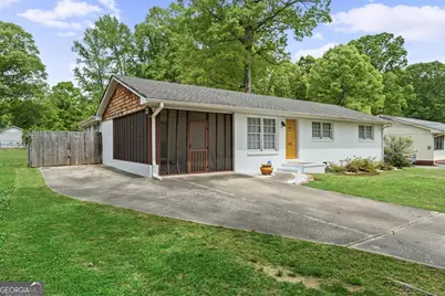 115 Pine Avenue SW, Griffin, GA 30224 - Photo 1